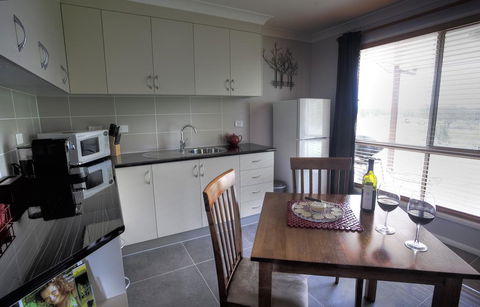 Maric Park Cottages - Hervey Bay Accommodation 0