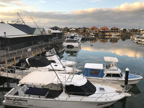 Marina View Chalets - Tourism Hervey Bay 0