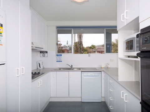 Marine Drive, Cirrus, Unit 6, 44 - Hervey Bay Accommodation 3