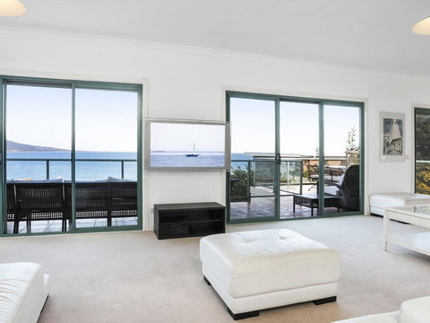 Martha's Villa - Hervey Bay Accommodation 1