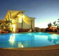 Mayfair Motel - Hervey Bay Accommodation
