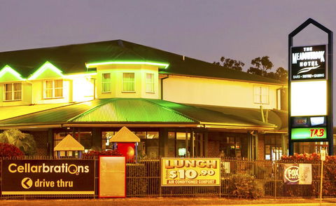 Meadowbrook Hotel Brisbane - Hervey Bay Accommodation 1