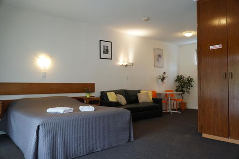 Melaleuca Lodge Beaconsfield - Hervey Bay Accommodation 0