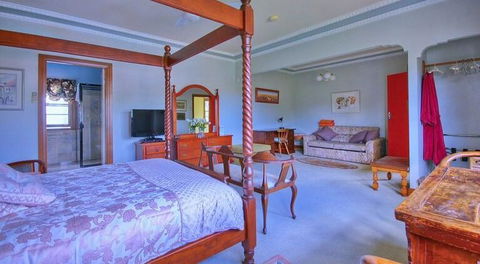Melville House Bed And Breakfast - Hervey Bay Accommodation 2
