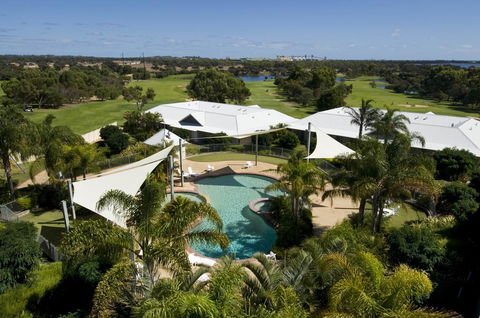 Mercure Bunbury Sanctuary Golf Resort - Hervey Bay Accommodation 2