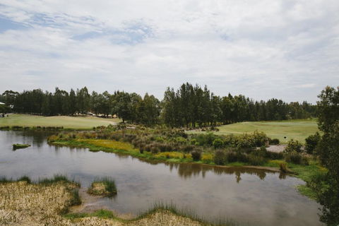 Mercure Kooindah Waters Central Coast - Hervey Bay Accommodation 2