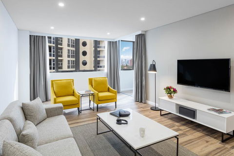 Meriton Suites Bondi Junction - Hervey Bay Accommodation 2