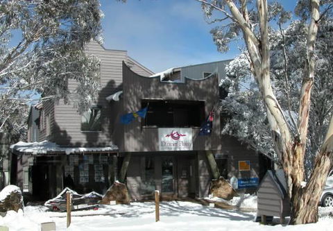 Merlot - Tourism Hervey Bay 0