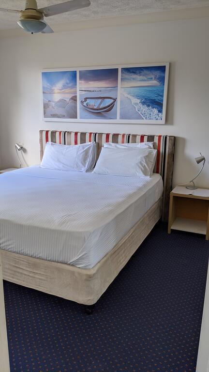 Mermaid Beach Apartment - Hervey Bay Accommodation 0