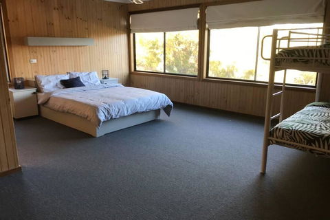 Metung Getaway - Hervey Bay Accommodation 1
