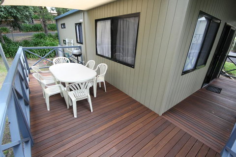 Metung Holiday Villas - Hervey Bay Accommodation 3
