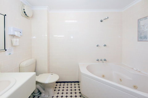 Mid City Motor Inn - Hervey Bay Accommodation 1