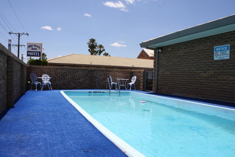 Mid Town Inn Narrabri - Hervey Bay Accommodation 0