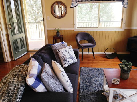 Milford Country Cottages - Hervey Bay Accommodation 1