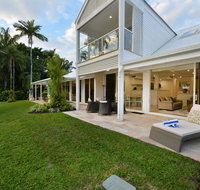 Mirage Luxury Villas - Hervey Bay Accommodation