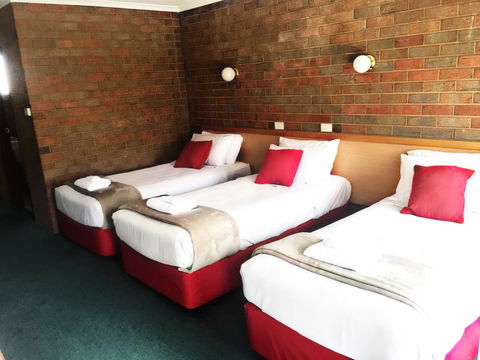 Moama Motel - Hervey Bay Accommodation 0