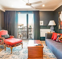 Modern 1 Bedroom Apartment In The Italian Forum - Hervey Bay Accommodation