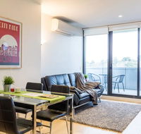 Modern 1 Bedroom Apartment In Tranquil Parklands - Tourism Hervey Bay