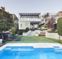 Modern Beach House - Tourism Hervey Bay