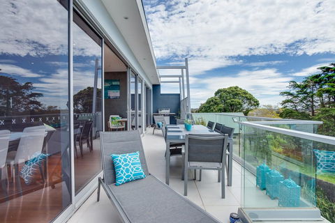 Modern McCrae Beauty - Hervey Bay Accommodation 0