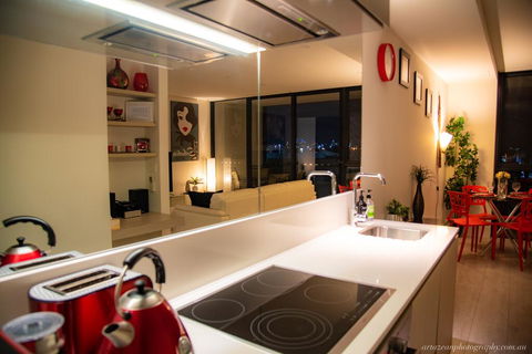 Modern, Clean, Luxury At The Right Price..... - Tourism Hervey Bay 1
