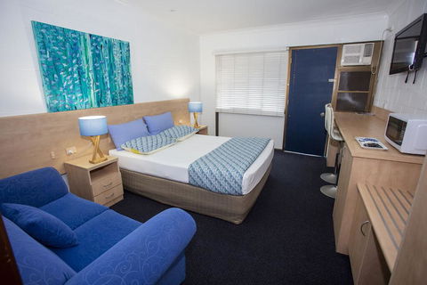 Moffat Beach Motel Caloundra - Hervey Bay Accommodation 1