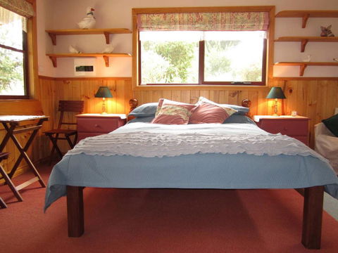 Molenda Lodge Farm Let - Hervey Bay Accommodation 1
