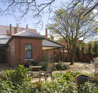 Mollisons - Hervey Bay Accommodation