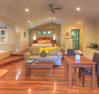 Montague's of Montville - Hervey Bay Accommodation