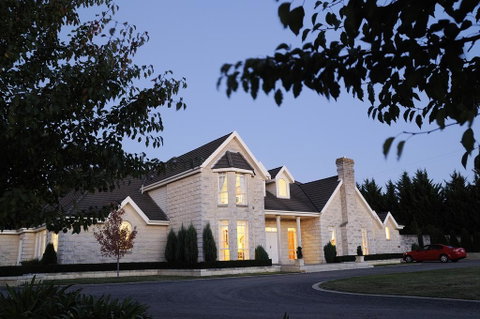 Montfort Manor - Hervey Bay Accommodation 2
