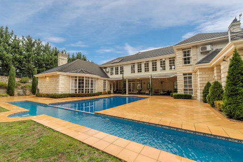 Montfort Manor - Hervey Bay Accommodation 1