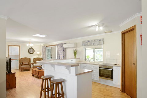 Moonta Bay Accommodation - Tourism Hervey Bay 3