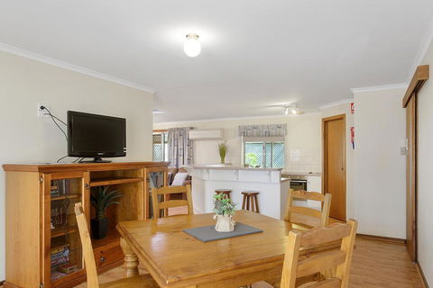 Moonta Bay Accommodation - Tourism Hervey Bay 2