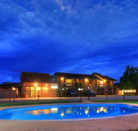 Motel Meneres - Hervey Bay Accommodation