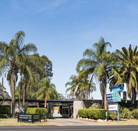 Motel Oasis - Tourism Hervey Bay