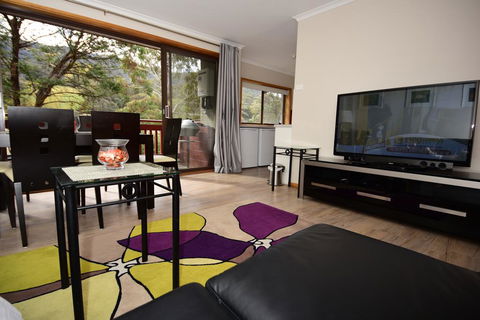 Mowamba D1 - Hervey Bay Accommodation 0