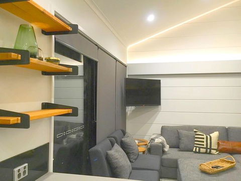Mowamba F2 - Hervey Bay Accommodation 1