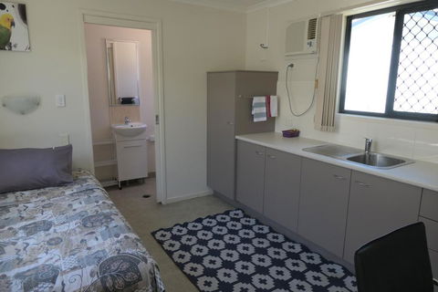 Mt Isa City Motel - Hervey Bay Accommodation 1