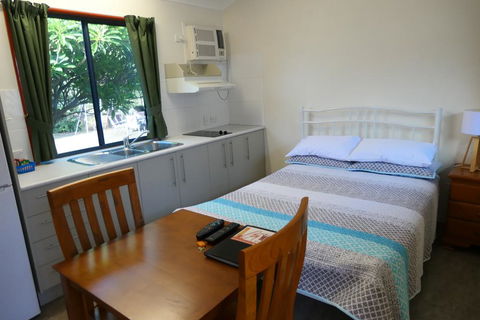 Mt Isa City Motel - Hervey Bay Accommodation 0