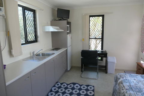Mt Isa City Motel - Hervey Bay Accommodation 2