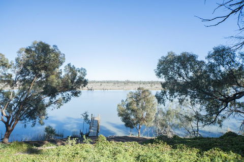 Mundic Waterfront Cottages - Hervey Bay Accommodation 2
