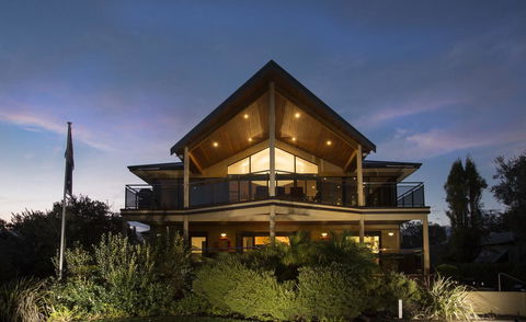 Murray River Lodge Luxury Boutique Accommodation B&B - Hervey Bay Accommodation 0
