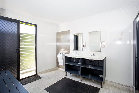 Mycow Accommodation Mackay - Hervey Bay Accommodation 1
