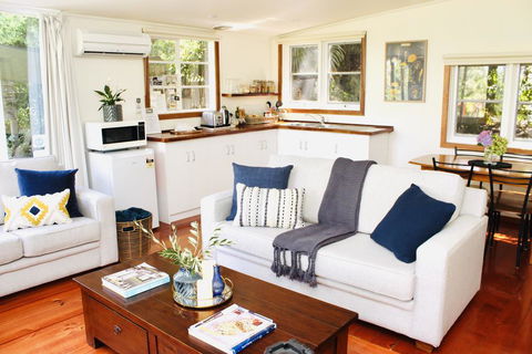 Nagoondie Studio - Hervey Bay Accommodation 2