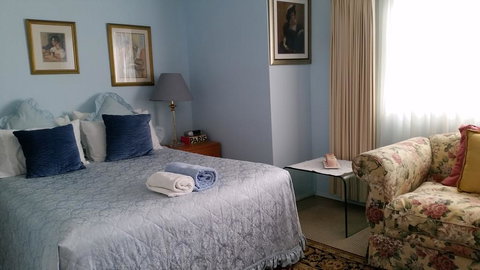 Narrabeen Beachside Townhouse - Hervey Bay Accommodation 2