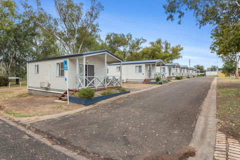 Narrabri Big Sky Caravan Park - Hervey Bay Accommodation 0