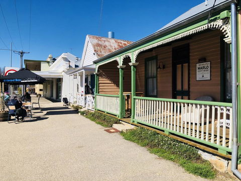 Ned Kellys Marlo Cottage - In The Best Beechworth Location - Hervey Bay Accommodation 1