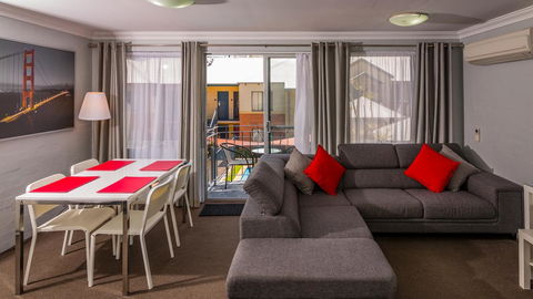 Dowler Apartments Subiaco - Hervey Bay Accommodation 42