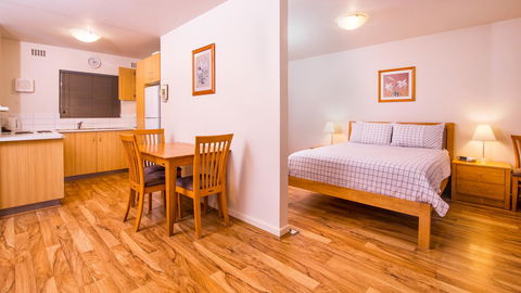 Dowler Apartments Subiaco - Hervey Bay Accommodation 6