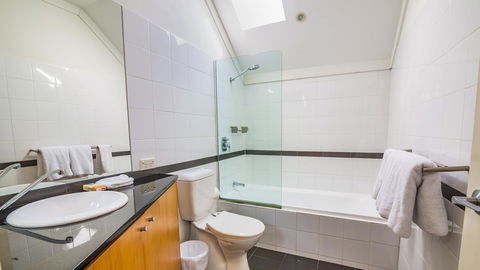 Dowler Apartments Subiaco - Hervey Bay Accommodation 11